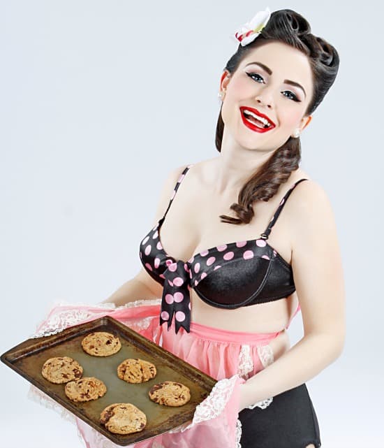 bakerbettie_pinup