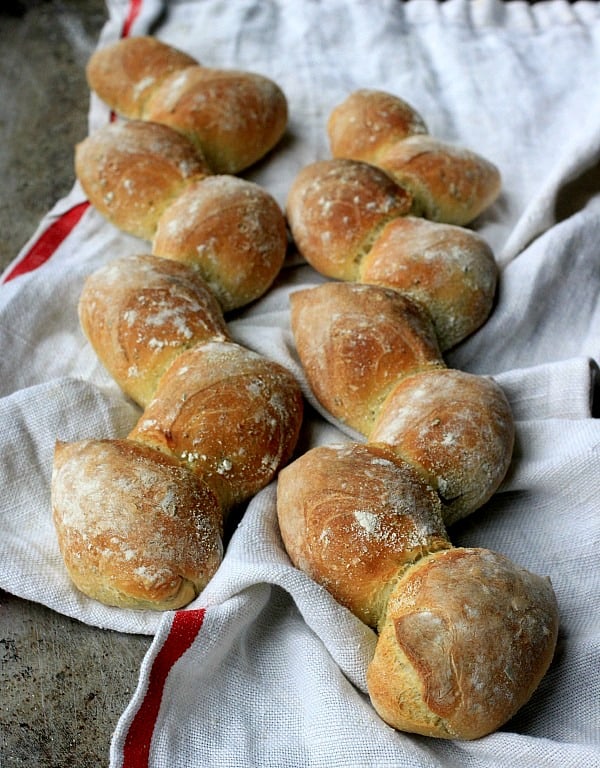 How to Make Epi Bread Wheat Stalk Bread Baker Bettie