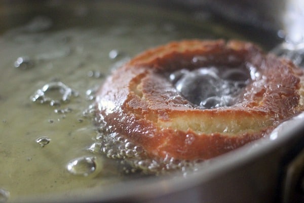 Lemon Thyme Old Fashioned Donuts are made with lots of egg yolks and sour cream and fried at a lower temperature to help get that crackly donut top! They are tangy, herbacious, slightly sweet, and so good with a strong cup of coffee! Lemon Thyme Old Fashioned Donuts are made with lots of egg yolks and sour cream and fried at a lower temperature to help get that crackly donut top! They are tangy, herbacious, slightly sweet, and so good with a strong cup of coffee!