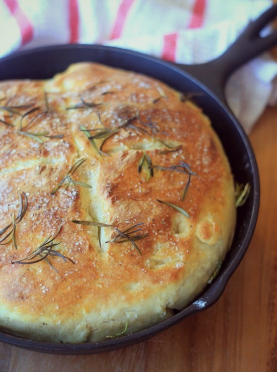 Old-fashioned bread baked in a cast iron pot recipe