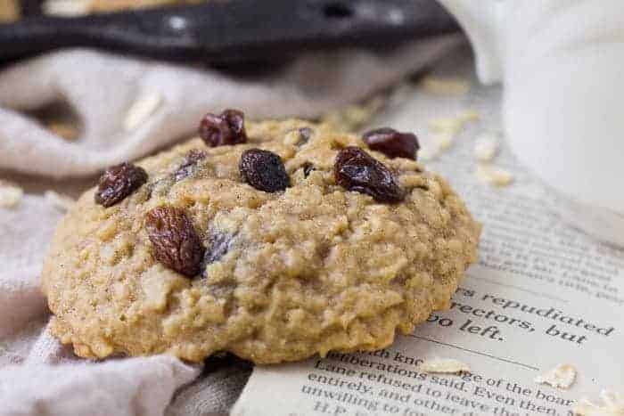 Chewy Oatmeal Raisin Cookies, Easy Oatmeal Cookies- Baker Bettie