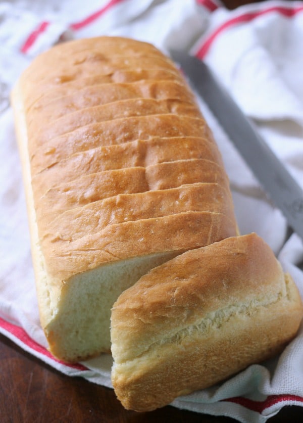 Country White Sandwich Bread Recipe Baker Bettie   Slicing Bread 