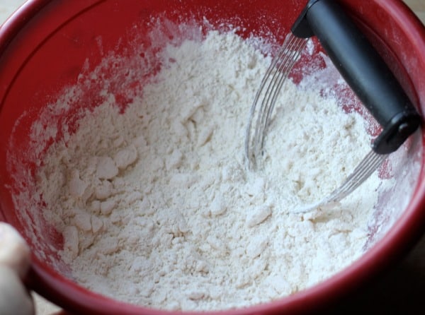 Biscuit Mixing Method, Fluffy Buttermilk Biscuits- Baker Bettie