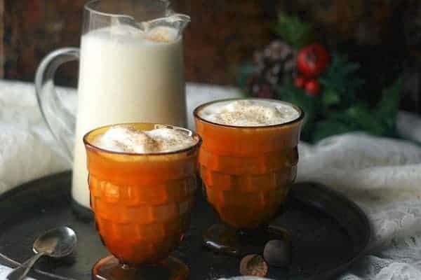 https://bakerbettie.com/wp-content/uploads/2015/12/homemade-eggnog.jpg