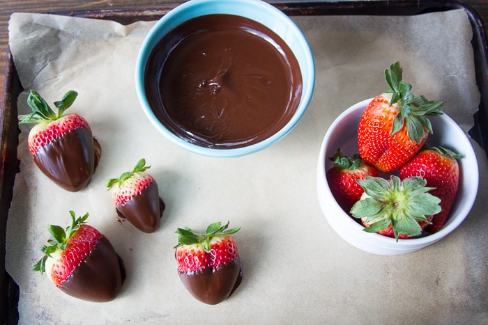 how-to-melt-chocolate-in-the-microwave-baker-bettie