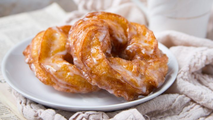 french cruller donut shop with