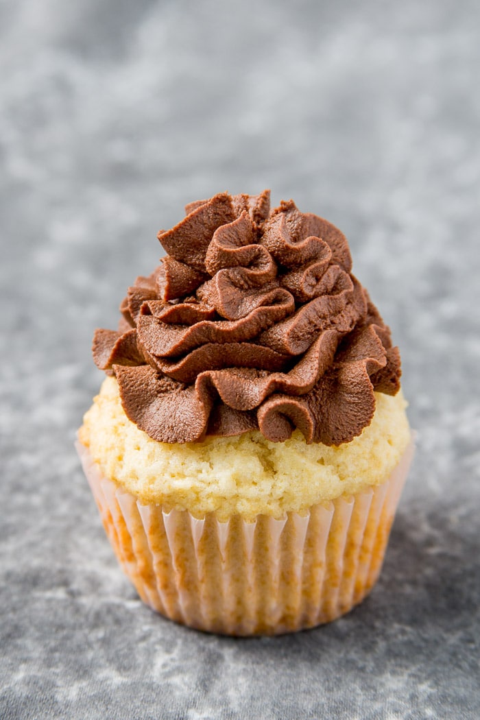 Chocolate ganache frosting