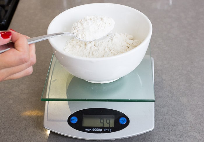 How To Measure For Baking, Weight Vs Volume Measurements- Baker Bettie