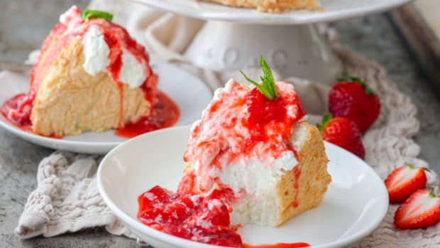 How to Make Angel Food Cake, Recipe, Baker Bettie How to Make Angel Food Cake, Recipe, Baker Bettie